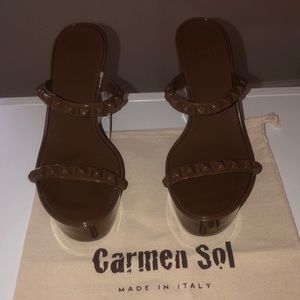Carmen sol brown wedges